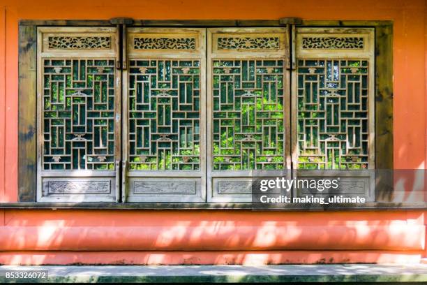 6,203 Chinese Traditional Window Stock Photos, High-Res Pictures, and ...