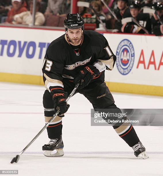 Mike Brown of the Anaheim Ducks moves the puck on the ice during the game against the Minnesota Wild on March 8, 2009 at Honda Center in Anaheim,...