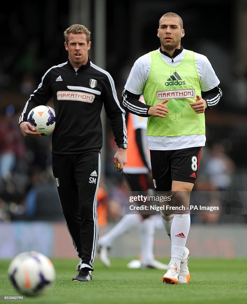 Soccer - Barclays Premier League - Fulham v Norwich City - Craven Cottage