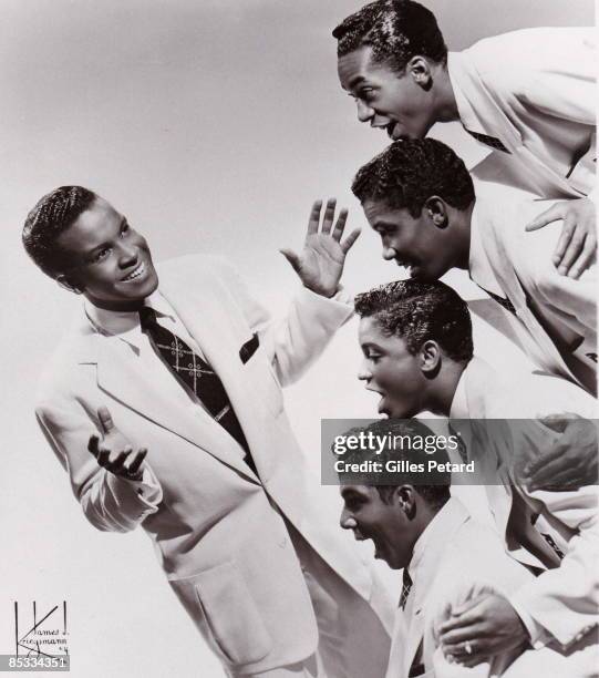 Photo of Clyde McPHATTER and DOMINOES and James VAN LOAN and Billy WARD and Joe LAMONT and David McNEIL; Posed group portrait - Billy Ward , James...