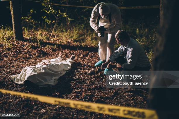 scatta una foto di questo - murder foto e immagini stock