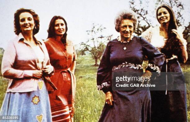Photo of June CARTER and CARTER FAMILY and Mother Maybelle CARTER and Helen CARTER and Anita CARTER; The Carter Family L-R Helen, Anita, Mother...