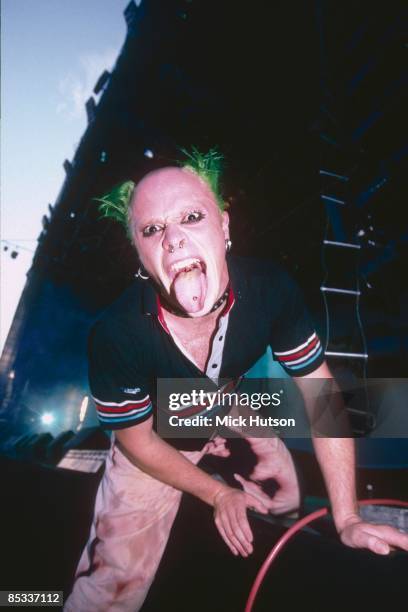 Photo of Keith FLINT and PRODIGY, Keith Flint sticking tongue out