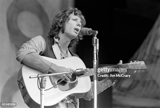 Photo of John HARTFORD, John Hartford performing on stage