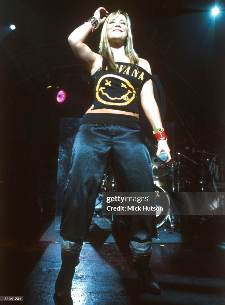 Heidi Ragne Photo of Heidi RANGE and SUGABABES; Heidi Range performing live... News ...