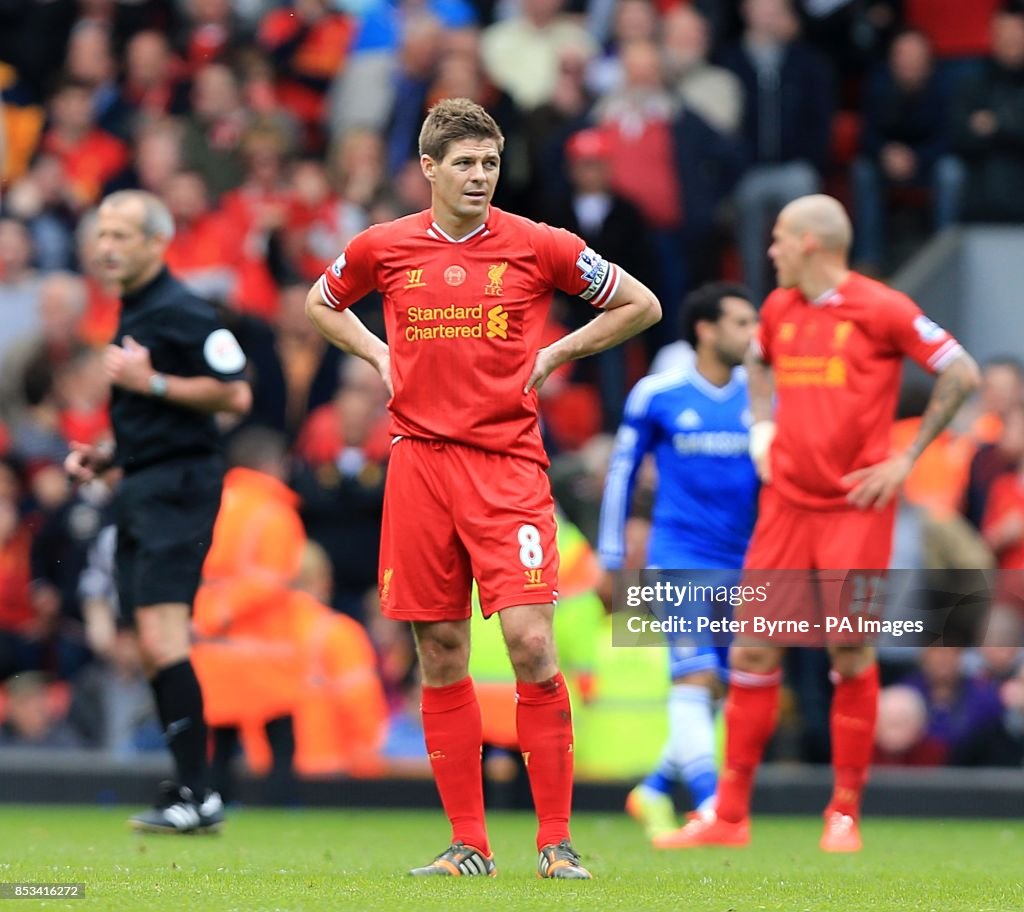 Soccer - Barclays Premier League - Liverpool v Chelsea - Anfield