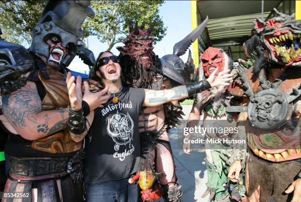 Fal Fara Photo of Dez FAFARA and GWAR; posed backstage with Dez Fafara from ...