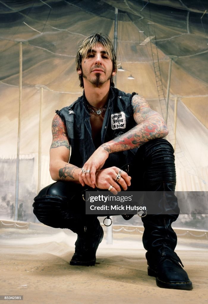 Photo of Sully ERNA and GODSMACK; Sully Erna of Godsmack, posed