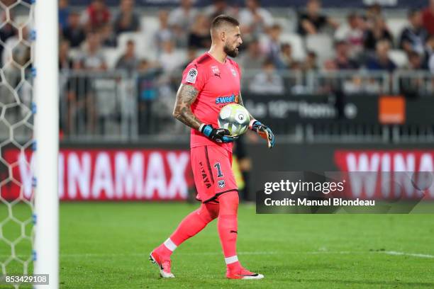 Benoit Costil of Bordeaux during the Ligue 1 match between FC Girondins de Bordeaux and EA Guingamp at Stade Matmut Atlantique on September 23, 2017...