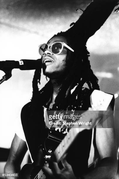 Photo of STEEL PULSE and David HINDS; David Hinds performing on stage