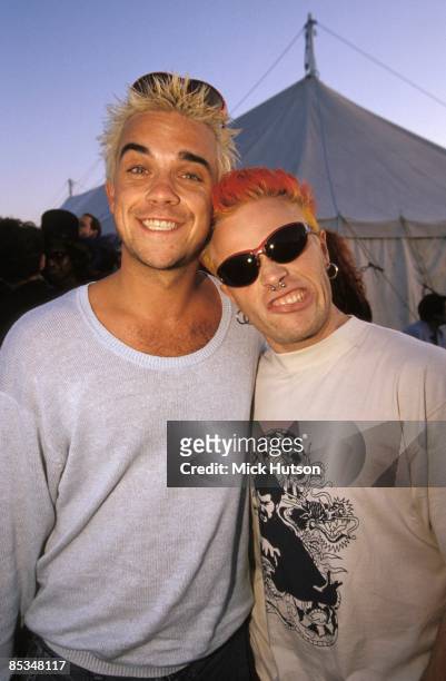 Photo of PRODIGY and Robbie WILLIAMS, w/ Keith Flint of the Prodigy