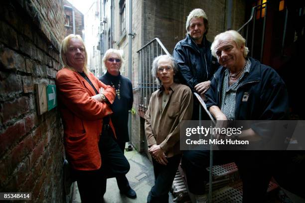 Photo of YES and Steve HOWE and Rick WAKEMAN and Jon ANDERSON and Chris SQUIRE and Alan WHITE, Rick Wakeman, Chris Squire, Steve Howe, Jon Anderson,...