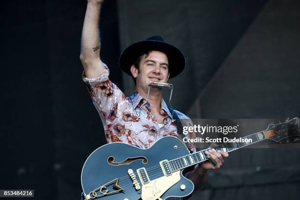 Singer G Love of G Love and Special Sauce performs onstage during the 2017 Bourbon and Beyond Festival at Champions Park on September 24, 2017 in...