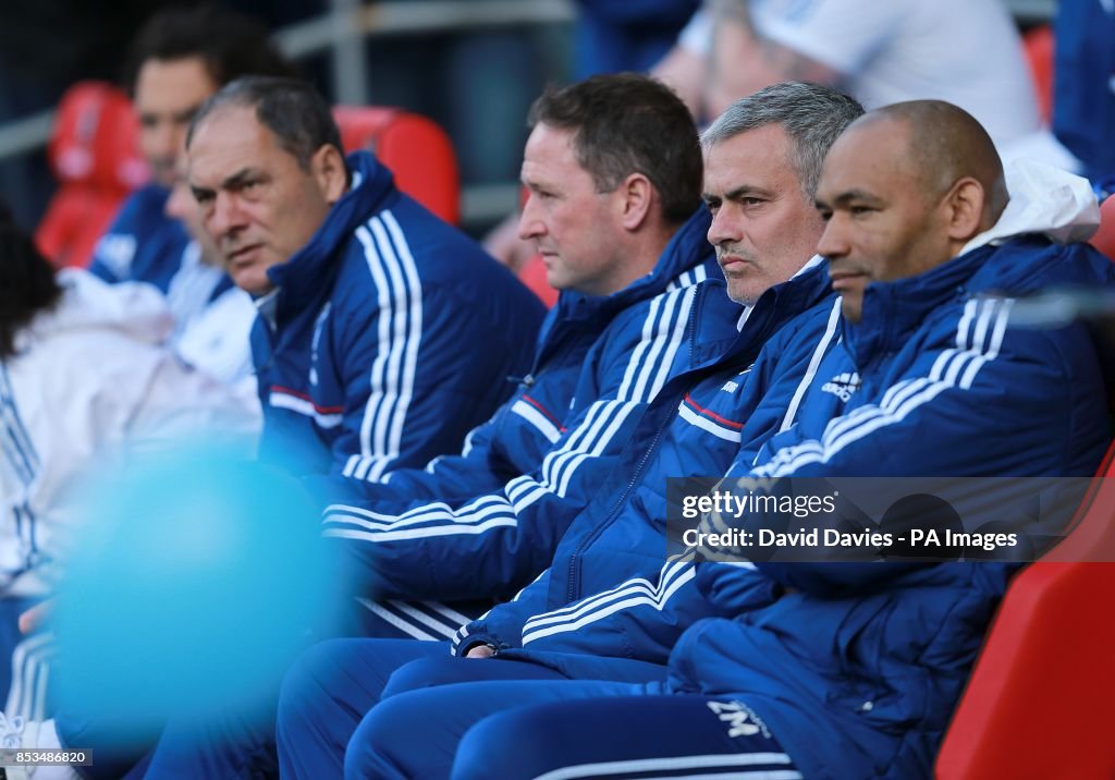 Soccer - Barclays Premier League - Cardiff City v Chelsea - Cardiff City Stadium