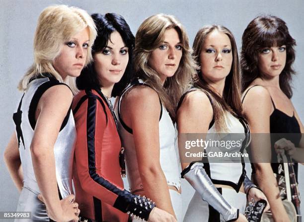 Photo of Cherie CURRIE and Michael STEELE and Joan JETT and RUNAWAYS