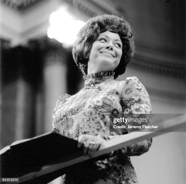 Photo of Sheila ARMSTRONG; On stage at Leeds Town Hall