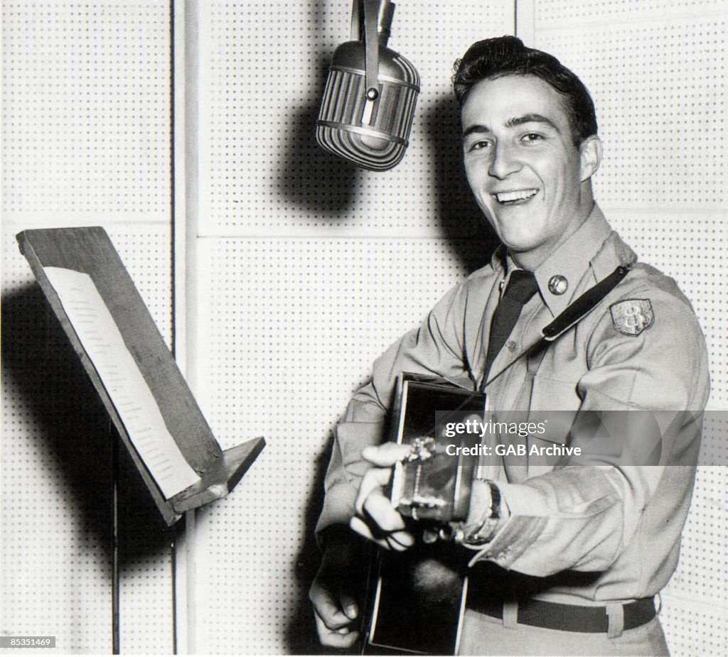 Photo of Faron YOUNG