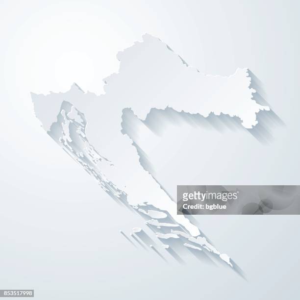 kroatien-karte mit papier geschnitten wirkung auf leeren hintergrund - kroatien stock-grafiken, -clipart, -cartoons und -symbole