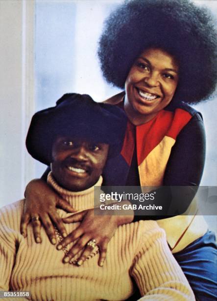 Photo of Roberta FLACK and Donny HATHAWAY; Portrait with Roberta Flack