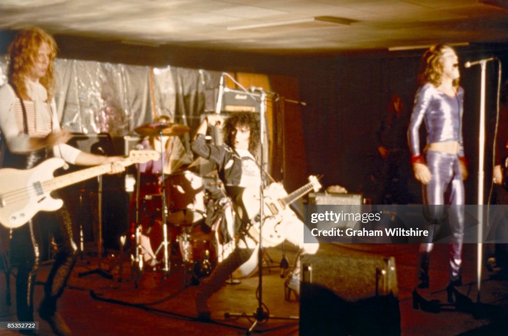 Photo of NEW YORK DOLLS