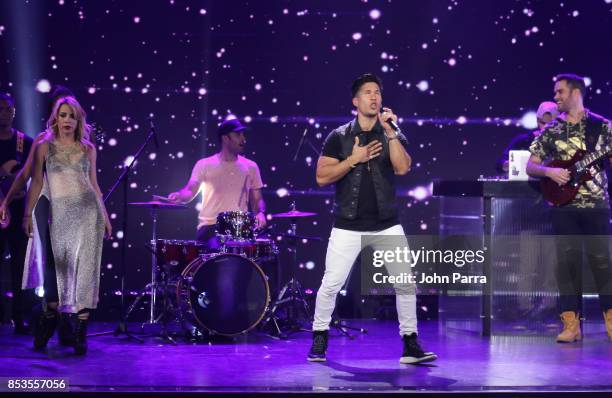 Chyno Miranda performs during TODOS UNIDOS Telemundo's Primetime Special from Cisneros Studio on September 24, 2017 in Miami, Florida.