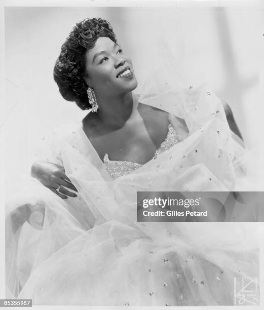 Photo of Sarah VAUGHAN; Posed studio portrait of Sarah Vaughan