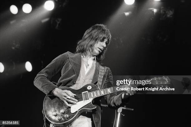 Photo of Jeff BECK; Jeff Beck performing on stage, playing Gibson Les Paul guitar