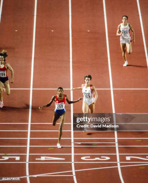 Marie-Jose Perec of France wins the Women's 400 meter event of the 1991 IAAF World Championships on August 27, 1991 at the National Olympic Stadium...