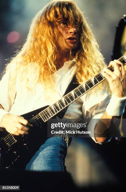 Photo of Dave MUSTAINE and MEGADETH; Dave Mustaine performing live on stage