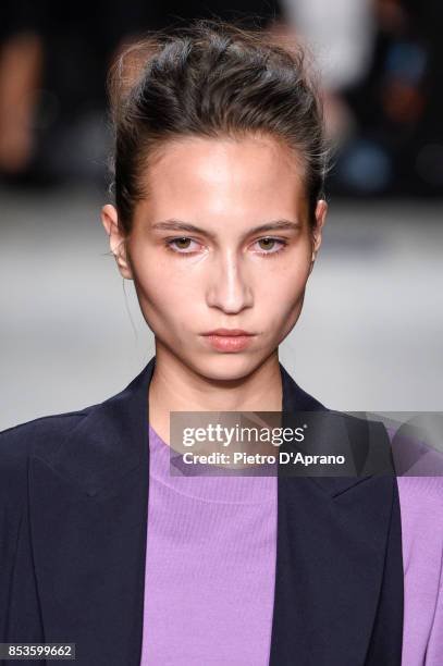 Model, beauty detail, walks the runway at the Ujoh show during Milan Fashion Week Spring/Summer 2018 on September 25, 2017 in Milan, Italy.