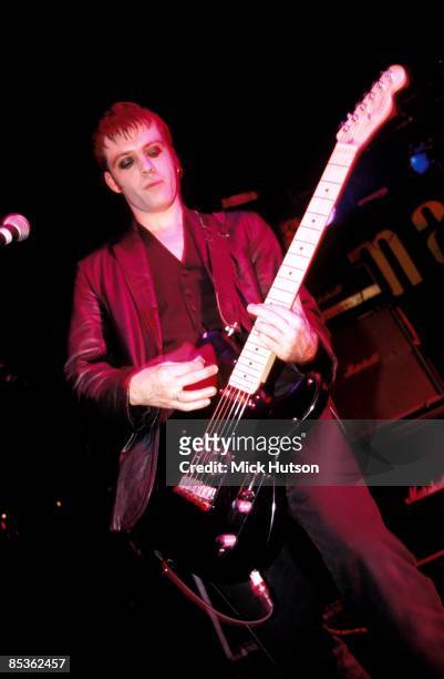 Photo of Richey EDWARDS and MANIC STREET PREACHERS, Richey Edwards performing live onstage, playing Fender Telecaster guitar