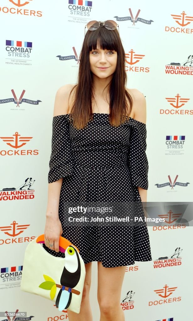 Lilah Parsons arrives at the Dockers Flannels for Heroes cricket