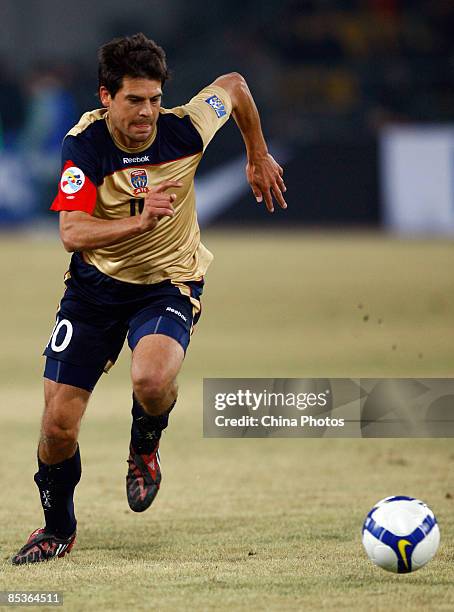 Donny de Groot of Newcastle Jets competes during the AFC Champions League Group E match between Beijing Guoan and Newcastle Jets FC at Beijing...