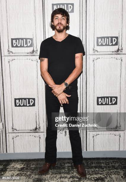 Musician Chris Janson attends the Build Series to discuss his new album 'Everybody' at Build Studio on September 25, 2017 in New York City.