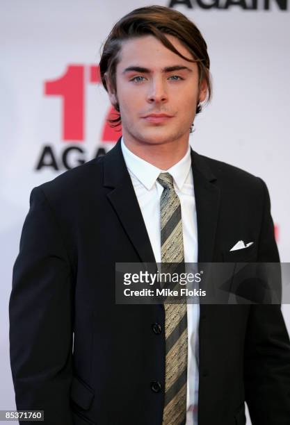 Actor Zac Efron attends the Sydney premiere of "17 Again" at Hoyts Cinema at the Entertainment Quarter on March 11, 2009 in Sydney, Australia.
