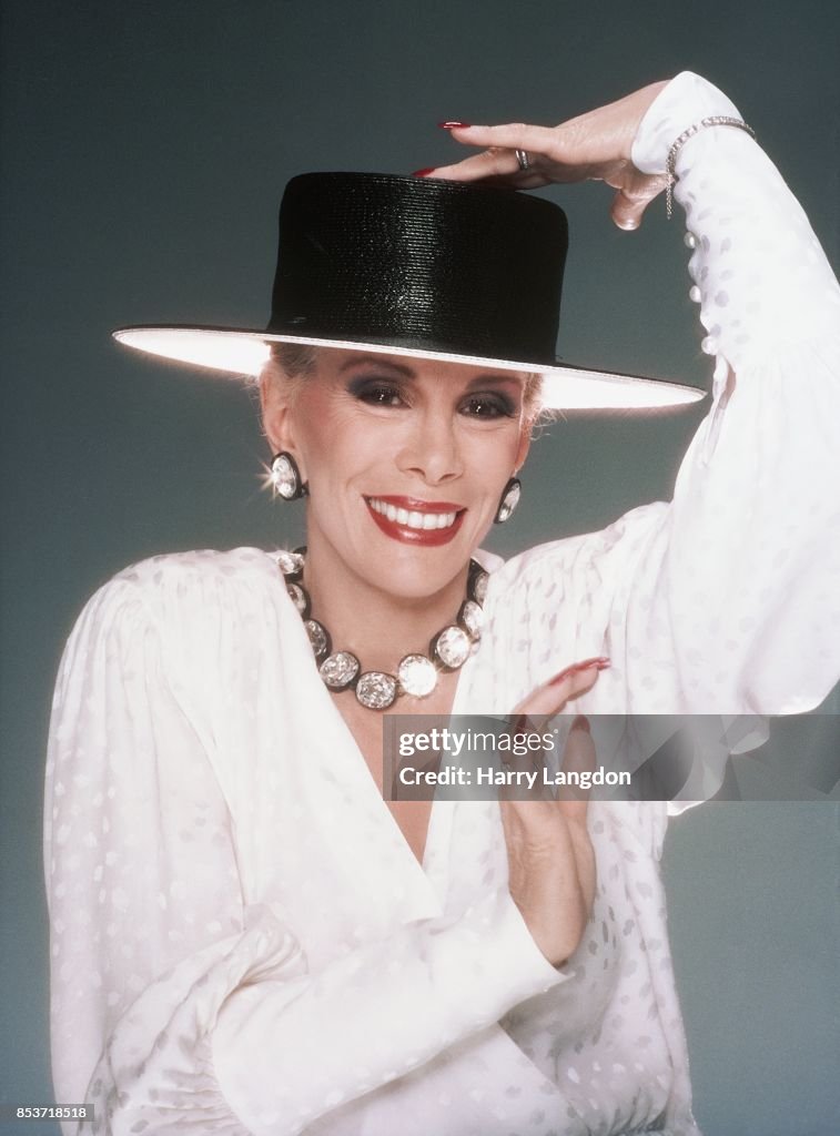 Joa Rivers Actress Joan Rivers poses for a portrait in 1987 in Los Angeles ...