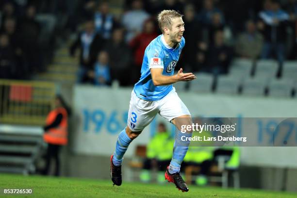 Anton Tinnerholm of Malmo FF celebrate his 6-0 goal during the Allsvenskan match between Malmo FF and IF Elfsborg at Swedbank Stadion on September...