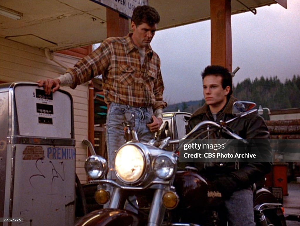 McGill & Marshall In 'Twin Peaks'