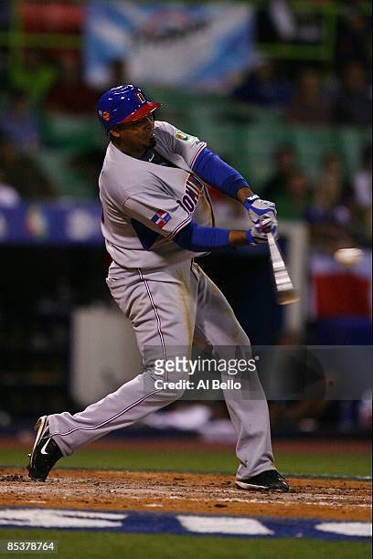 Nelson Cruz of The Dominican Republic bats against The Netherlands during the 2009 World Baseball Classic Pool D match on March 10, 2009 at Hiram...
