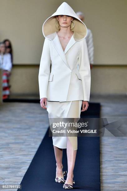 Model walks the runway at the Mila Schon Ready to Wear Spring/summer 2018 fashion show during Milan Fashion Week Spring/Summer 2018 on September 24,...