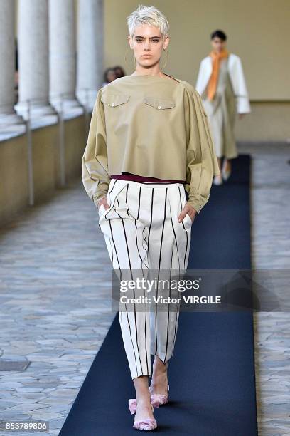 Model walks the runway at the Mila Schon Ready to Wear Spring/summer 2018 fashion show during Milan Fashion Week Spring/Summer 2018 on September 24,...