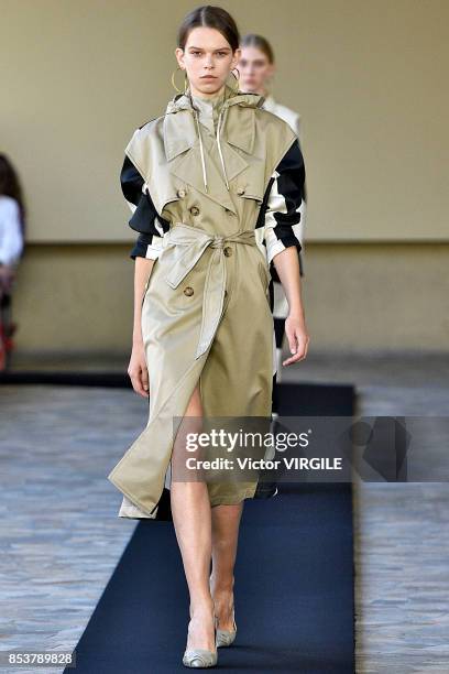 Model walks the runway at the Mila Schon Ready to Wear Spring/summer 2018 fashion show during Milan Fashion Week Spring/Summer 2018 on September 24,...