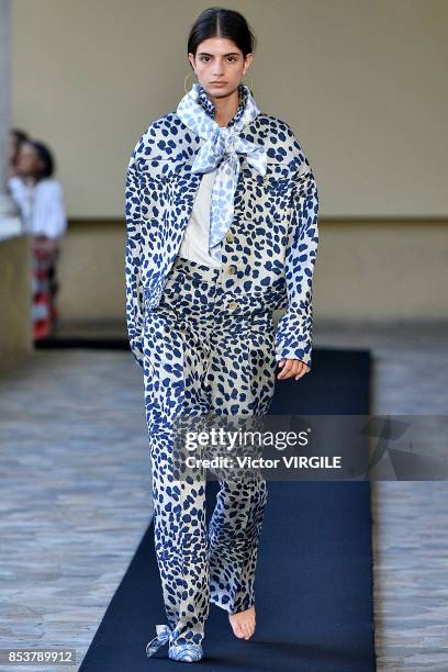 Model walks the runway at the Mila Schon Ready to Wear Spring/summer 2018 fashion show during Milan Fashion Week Spring/Summer 2018 on September 24,...