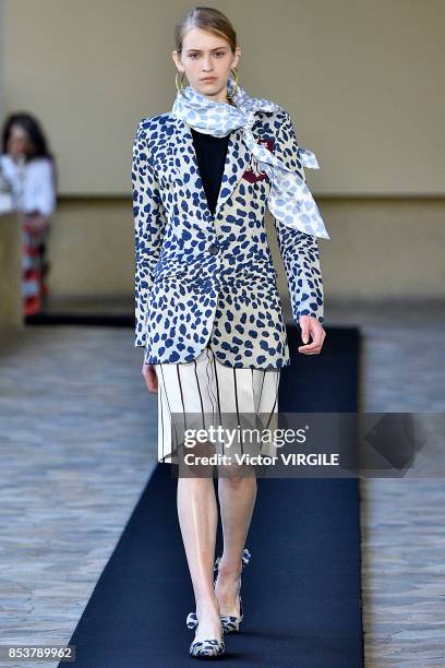 Model walks the runway at the Mila Schon Ready to Wear Spring/summer 2018 fashion show during Milan Fashion Week Spring/Summer 2018 on September 24,...