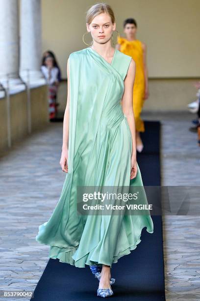 Model walks the runway at the Mila Schon Ready to Wear Spring/summer 2018 fashion show during Milan Fashion Week Spring/Summer 2018 on September 24,...