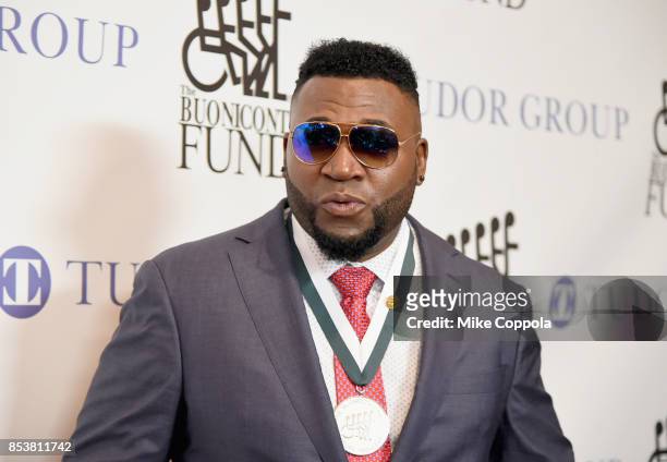 Honoree David Ortiz attend the 32nd Annual Great Sports Legends Dinner To Benefit The Miami Project/Buoniconti Fund To Cure Paralysis Legends...