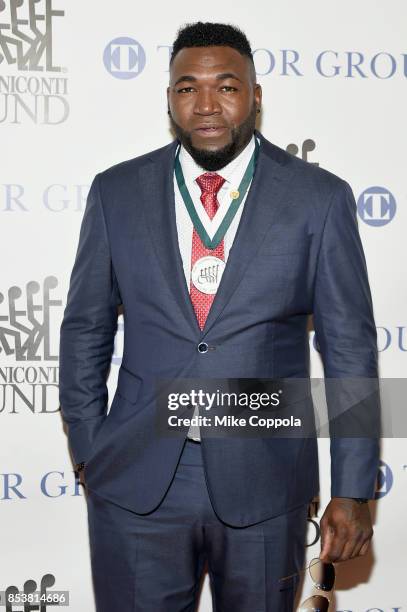 Honoree David Ortiz attend the 32nd Annual Great Sports Legends Dinner To Benefit The Miami Project/Buoniconti Fund To Cure Paralysis Legends...