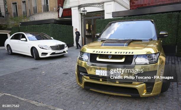 Range Rover Hotel 277 2014 Range Rover Images Stock Photos, High-Res Pictures, and Images ...