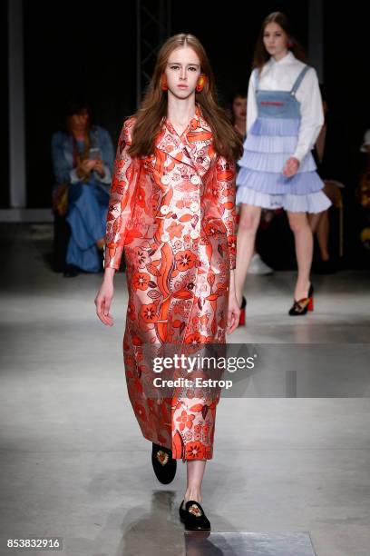 Model walks the runway at the Daizy Shely show during Milan Fashion Week Spring/Summer 2018 on September 25, 2017 in Milan, Italy.