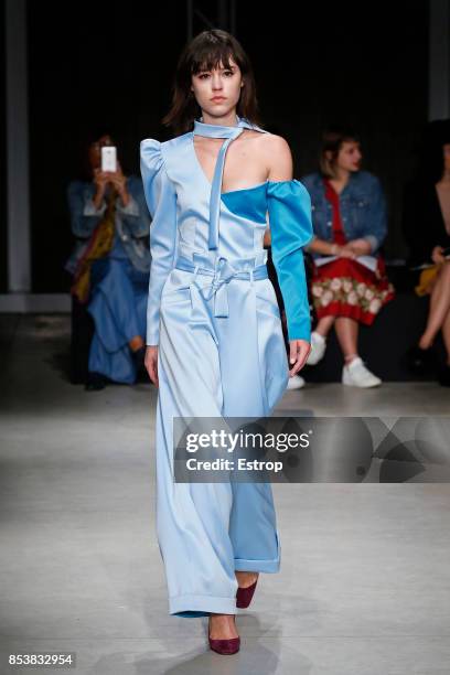 Model walks the runway at the Daizy Shely show during Milan Fashion Week Spring/Summer 2018 on September 25, 2017 in Milan, Italy.